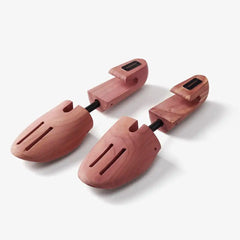 Full-Toe Cedar Shoe Trees Small